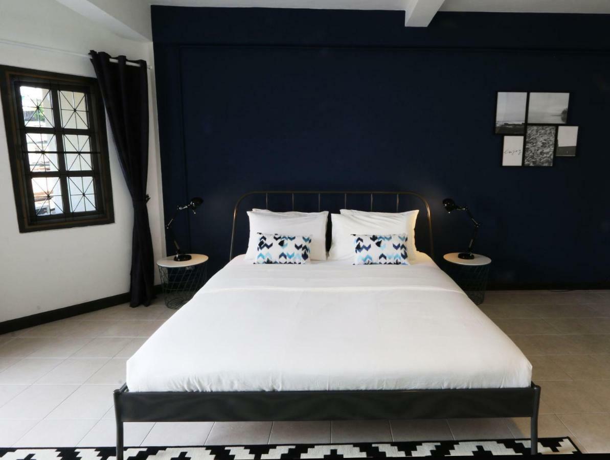 Neveu Premier Residence : Ratchada Bangkok Exterior photo