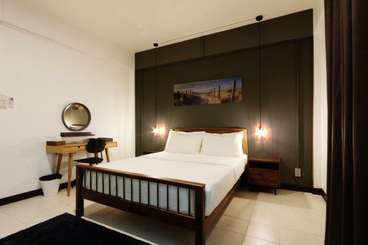 Neveu Premier Residence : Ratchada Bangkok Exterior photo
